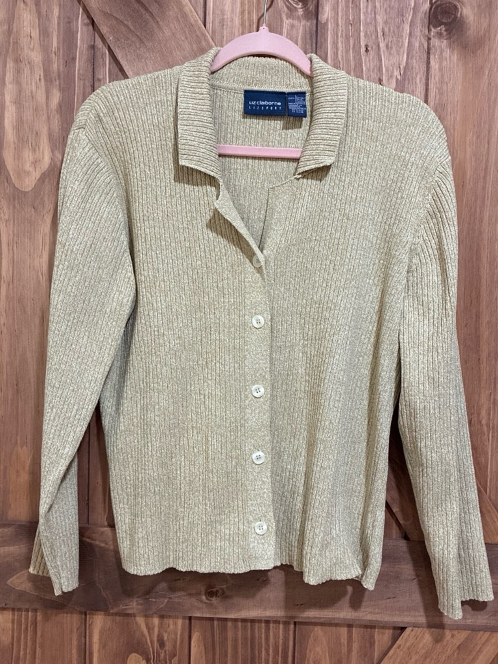 Liz Claiborne Cream Ribbed Button-Front Top